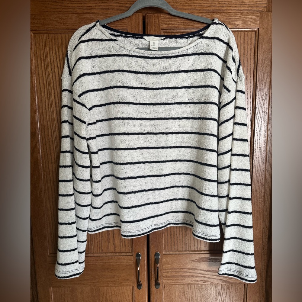 H&M Striped Cropped Sweater - Picture 3 of 8